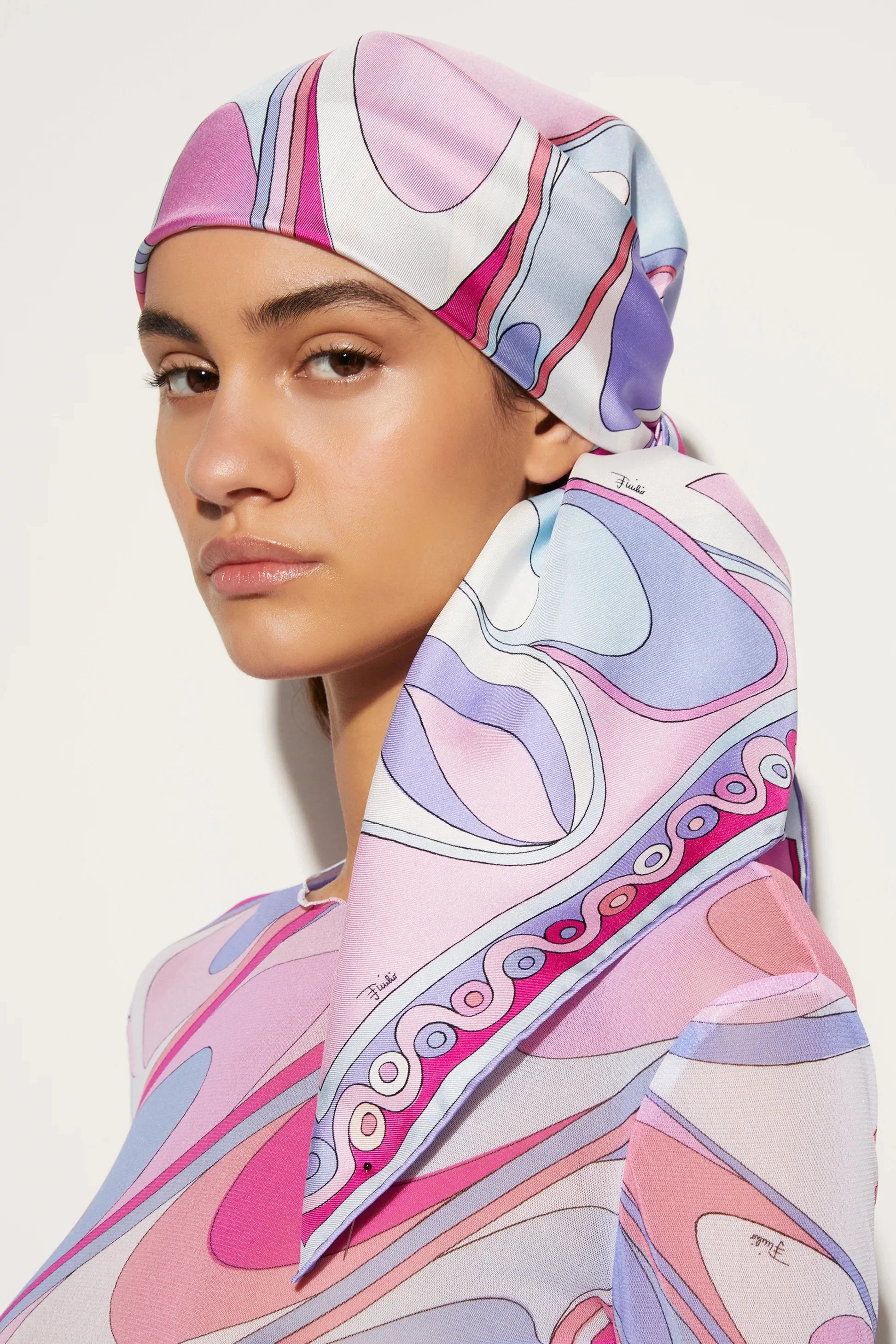 EMILIO PUCCI ★ ストライプスカーフ Emilio Pucci Scarf — VIP SAMPLE SALE